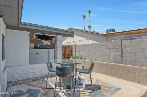 18811 12th Ave, Phoenix AZ  85027-5514 exterior