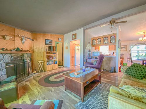 64630 Cassopolis Rd, Cassopolis MI 49031-8561 exterior