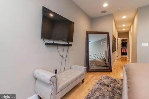 1447 28 St, Philadelphia PA 19121-3619 exterior