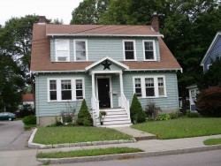 273 Lexington St, Newton, MA 02466-1211
