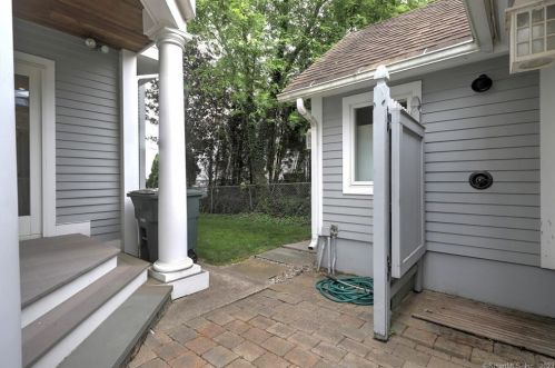 58 Bch Ave, Milford CT 06460-8047 exterior