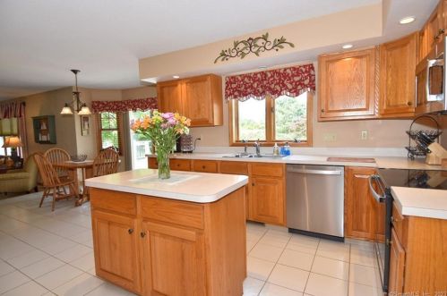 3 Ajellos Farm Rd, Seymour CT 06483-2363 exterior