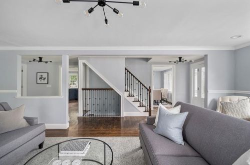 4 Mount Ave, Providence RI  02906-3410 exterior