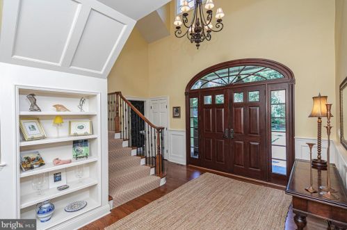 51 Grasmere Way, Princeton NJ 08540-7548 exterior