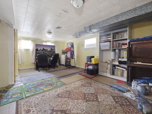 4335 Mason Ave, Chicago IL 60630-1913 exterior