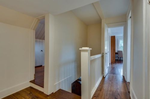 1289 Beech Vly Rd, Atlanta GA 30306-3123 exterior