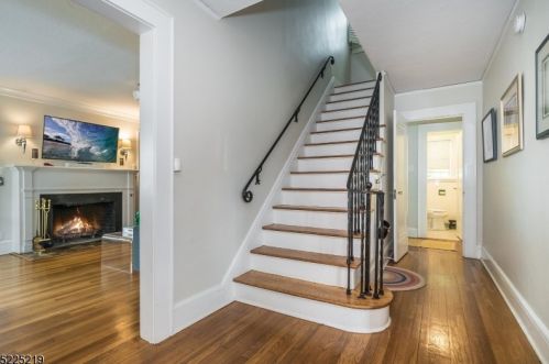 30 Kensington Ter, Maplewood NJ  07040-1357 exterior