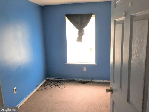 1637 Mount Ephraim Ave, Camden NJ 08104-1829 exterior