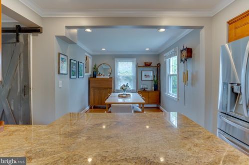 2813 Memorial St, Alexandria VA  22306-1743 exterior