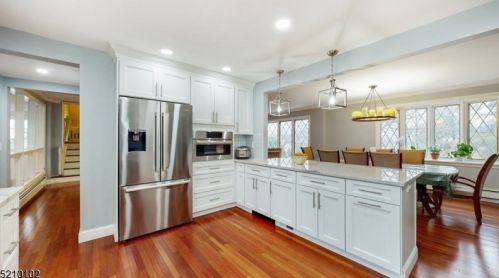 136 Mount Vernon St, Nutley NJ  07110-2568 exterior