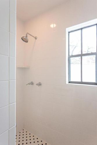 2615 Bridle Path, Austin TX 78703-2809 exterior