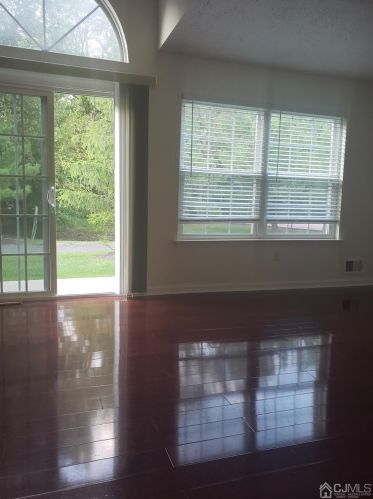 210 Nebula Rd, Piscataway NJ  08854-5449 exterior