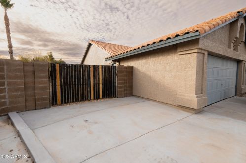 1672 Butler Dr, Chandler AZ 85226-3585 exterior