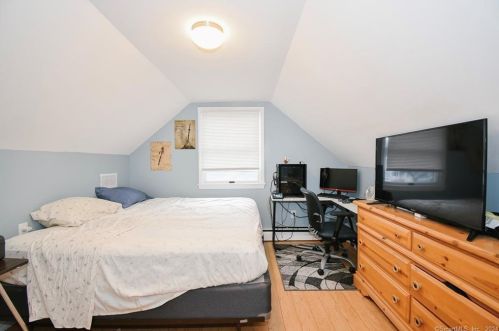 35 4th St, New Britain CT  06051-1721 exterior