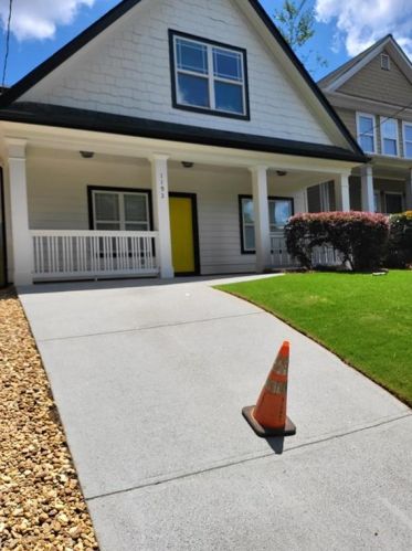 1192 Hubbard St, Atlanta, GA 30310-3506