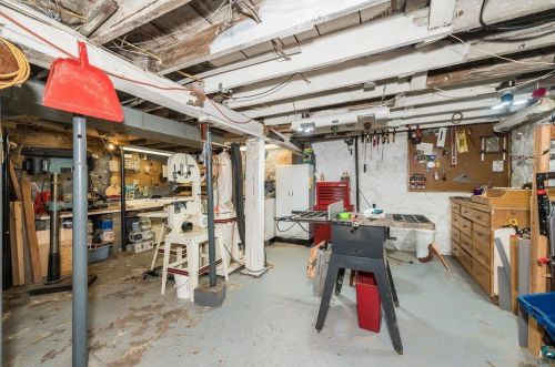 627 57th Ave, Duluth MN 55807-1333 exterior