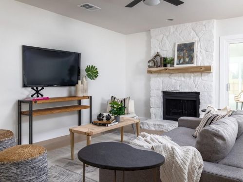 3601 Ambleside Dr, Austin TX  78759-3110 exterior