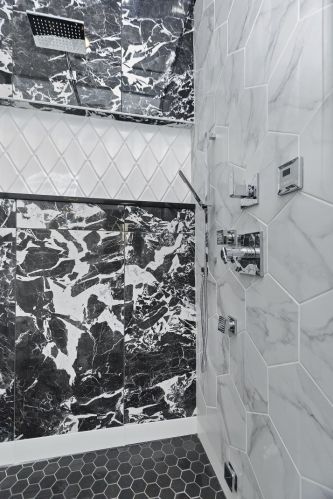 3740 Clifton Ave, Chicago IL  60613-5339 exterior