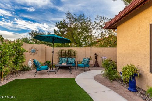 722 Tangerine Dr, Chandler AZ  85226-2001 exterior