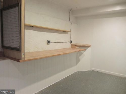 405 Fairmount Ave, Philadelphia PA 19123-2809 exterior