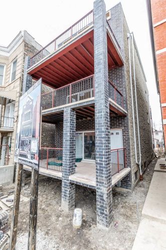 1634 Cermak Rd, Chicago IL 60623-2902 exterior