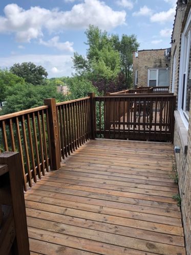 3210 Berwyn Ave, Chicago IL 60625-4733 exterior