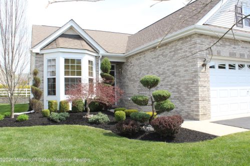 51 Cromwell Ln, Jackson Twp, NJ 08527-4687