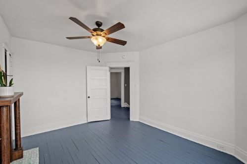 7706 Cannon St, Pittsburgh PA  15218-2109 exterior