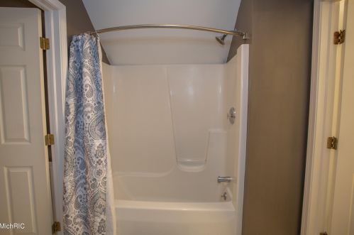 21259 Madison Ave, Big Rapids MI 49307-9754 exterior