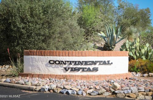 641 Paseo Del Prado, Green Valley AZ 85614-1974 exterior