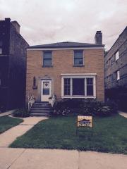 2233 Touhy Ave, Chicago IL  60645-2466 exterior