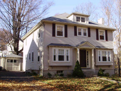 61 Grasmere St, Newton, MA 02458-2210