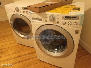 28 Circuit St, Boston MA  02119-1925 exterior