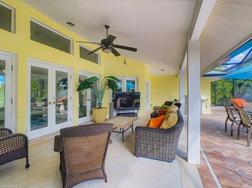 5340 Hawthorn Wood Way, Naples FL 34116-5019 exterior