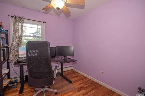 1 April Ave, Huntington Station NY 11746-7002 exterior