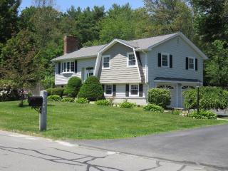 15 Buckmeadow Ln, Merrimack, NH 03054-3250