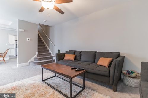 2621 Ctr St, Camden NJ 08109-2518 exterior