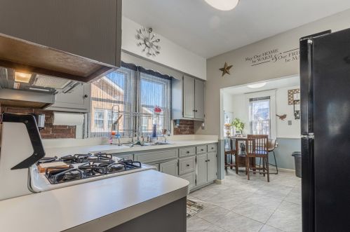 356 William St, Joliet IL 60435-6049 exterior