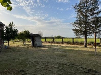 537 Clausen Rd, Turlock, CA 95380-9777