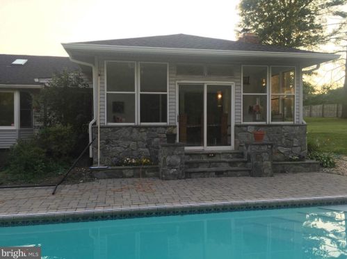 1707 Merrifields Dr, Silver Spring MD  20906-1251 exterior