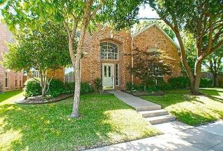 11957 Oak Highland Dr, Dallas TX  75243-9401 exterior