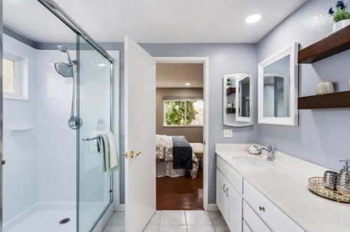 570 Hillview Dr, Milpitas CA 95035-4508 exterior