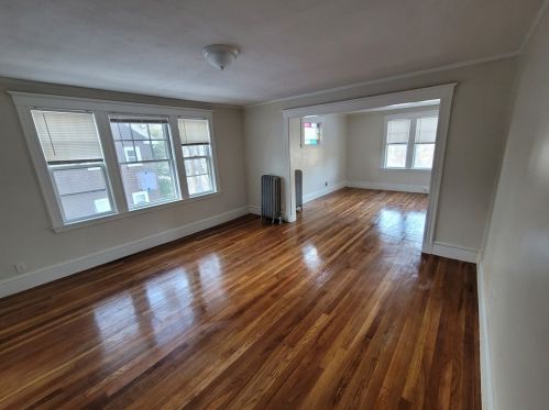 254 Tremont St, Newton MA 02458-2114 exterior