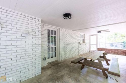 2524 Midvale Ct, Tucker GA  30084-3348 exterior