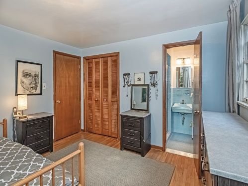 574 Clemson Dr, Pittsburgh PA exterior