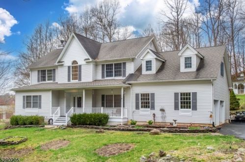 7 Old Creamery Rd, Fredon, NJ 07860-9770