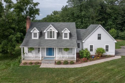 37 Bluebird Ln, West Springfield, MA 01089-1777