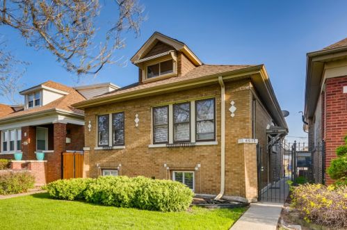 4615 Wrightwood Ave, Chicago, IL 60639-1844