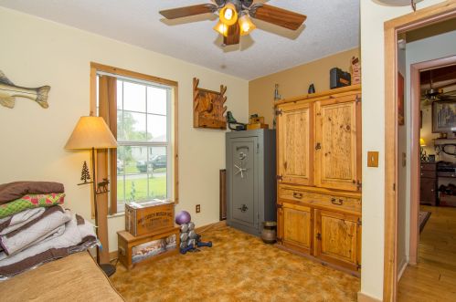 3832 Chicopee St, Fort Pierce FL 34953-5373 exterior