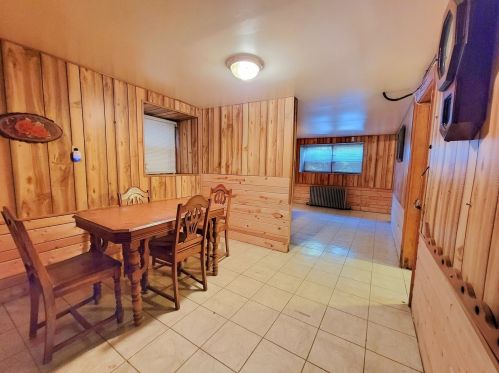 829 34 St, Chicago IL 60608-6703 exterior